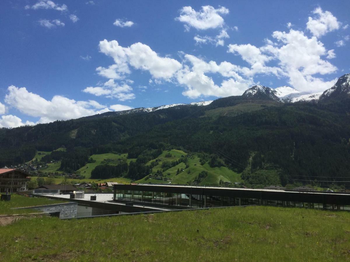 Alpenmaisonette Gipfelstuermer Bramberg am Wildkogel Bagian luar foto