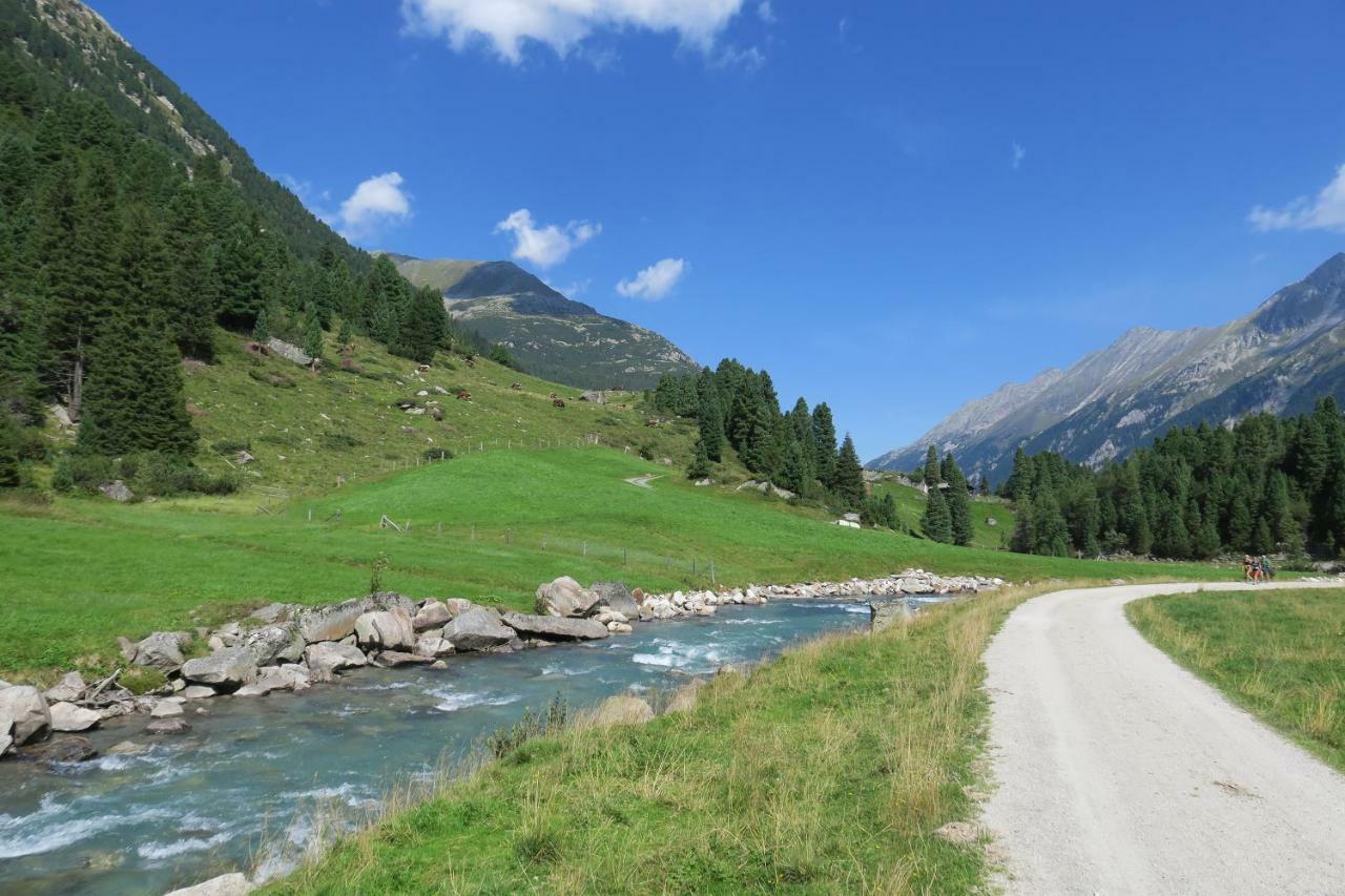 Alpenmaisonette Gipfelstuermer Bramberg am Wildkogel Bagian luar foto