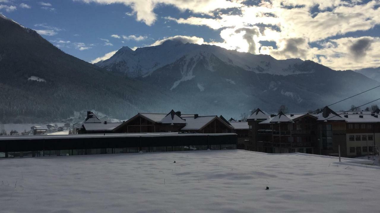 Alpenmaisonette Gipfelstuermer Bramberg am Wildkogel Bagian luar foto